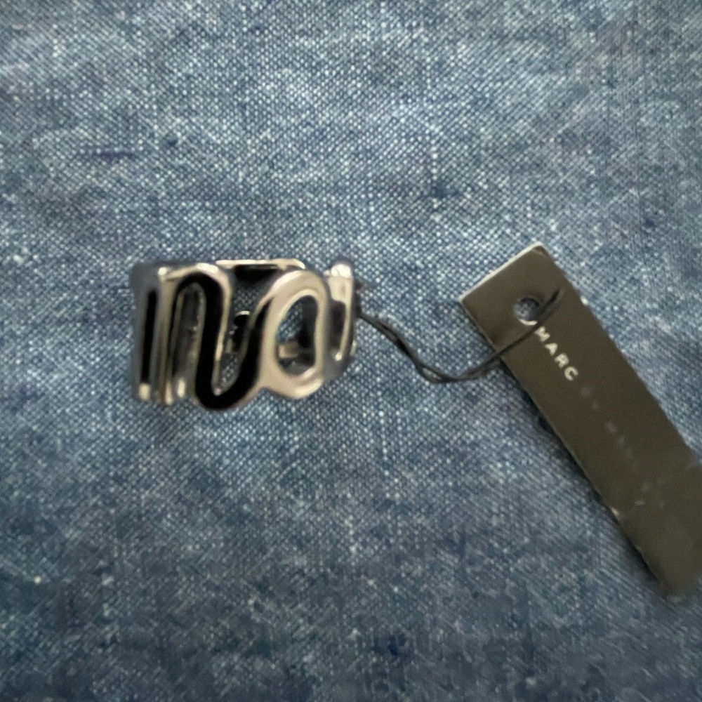 Marc Jacobs ring size M/L NWT